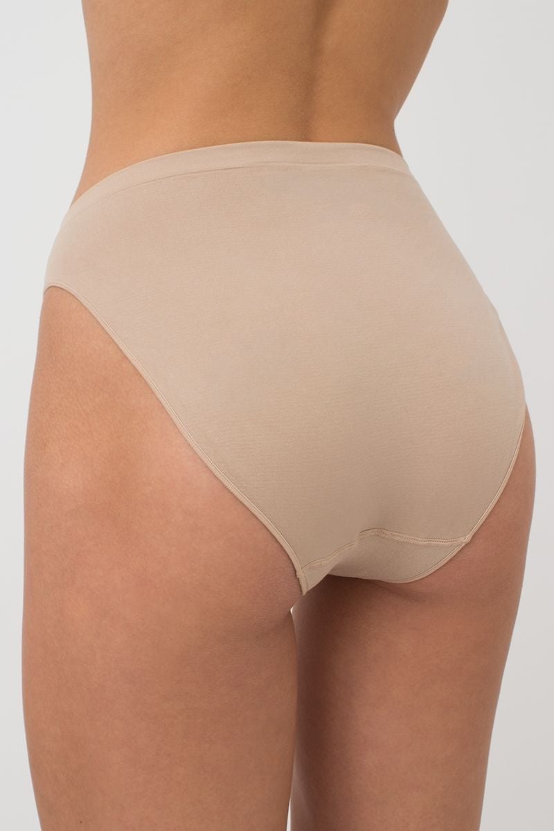 Béžové kalhotky Hi-Leg Briefs